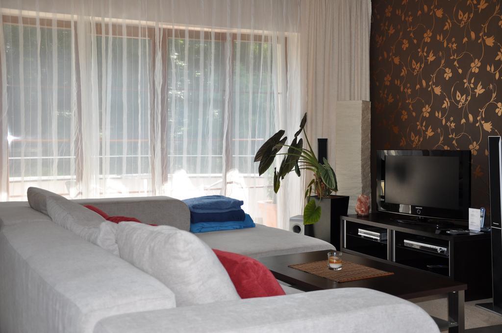Apartman Bila Hora - Roudna Pilsen Zimmer foto
